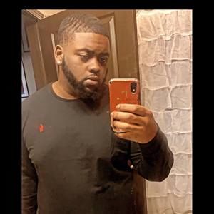 Meet your Posher, Avery